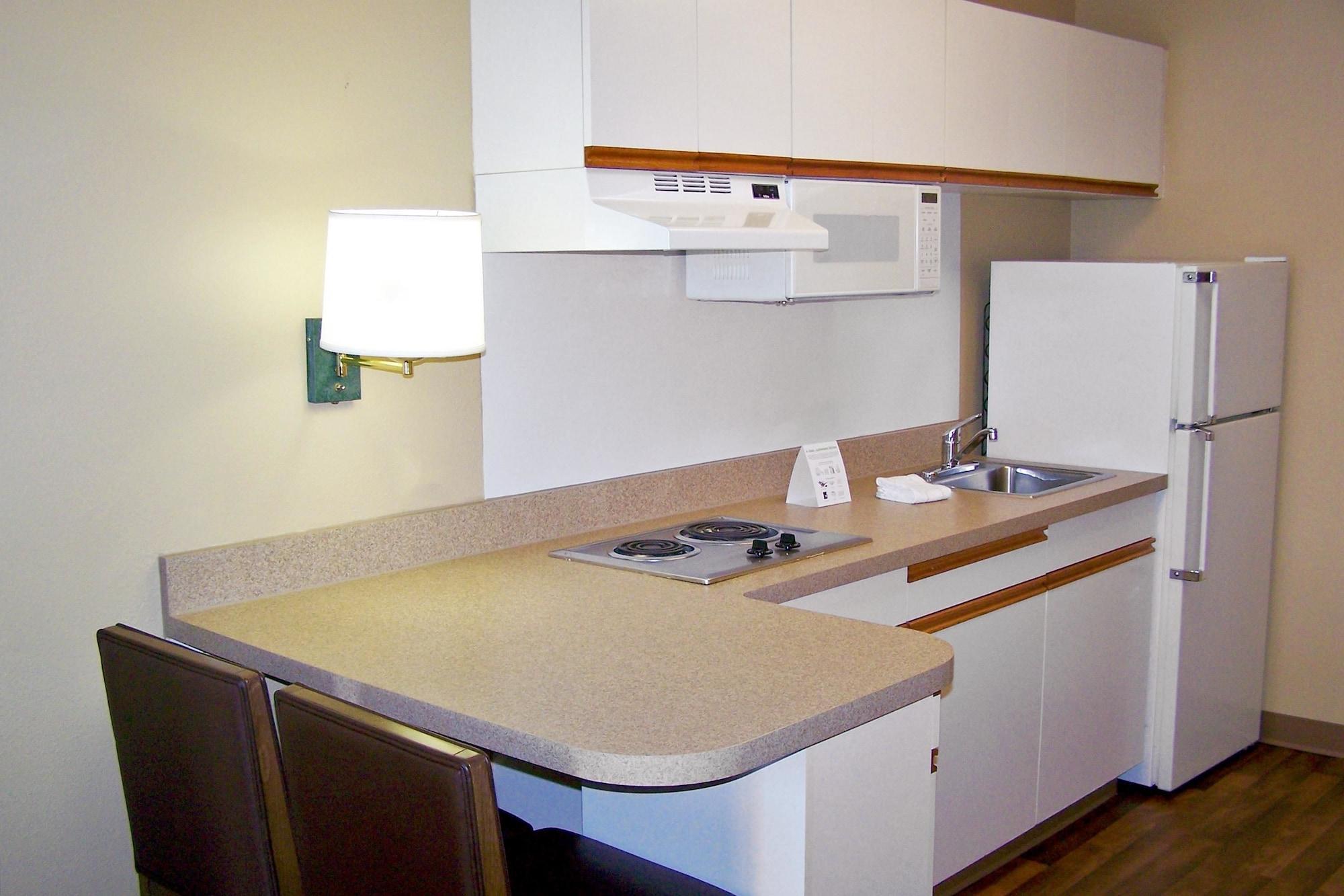 Extended Stay America Suites - St Louis - Westport - Central Мэриленд-Хайтс Экстерьер фото