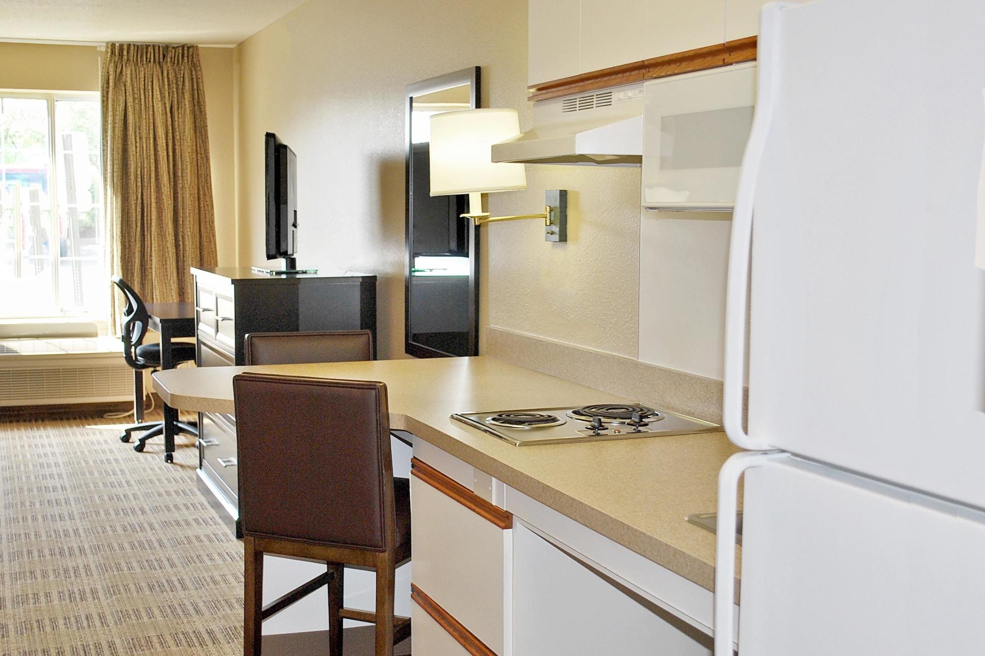 Extended Stay America Suites - St Louis - Westport - Central Мэриленд-Хайтс Экстерьер фото