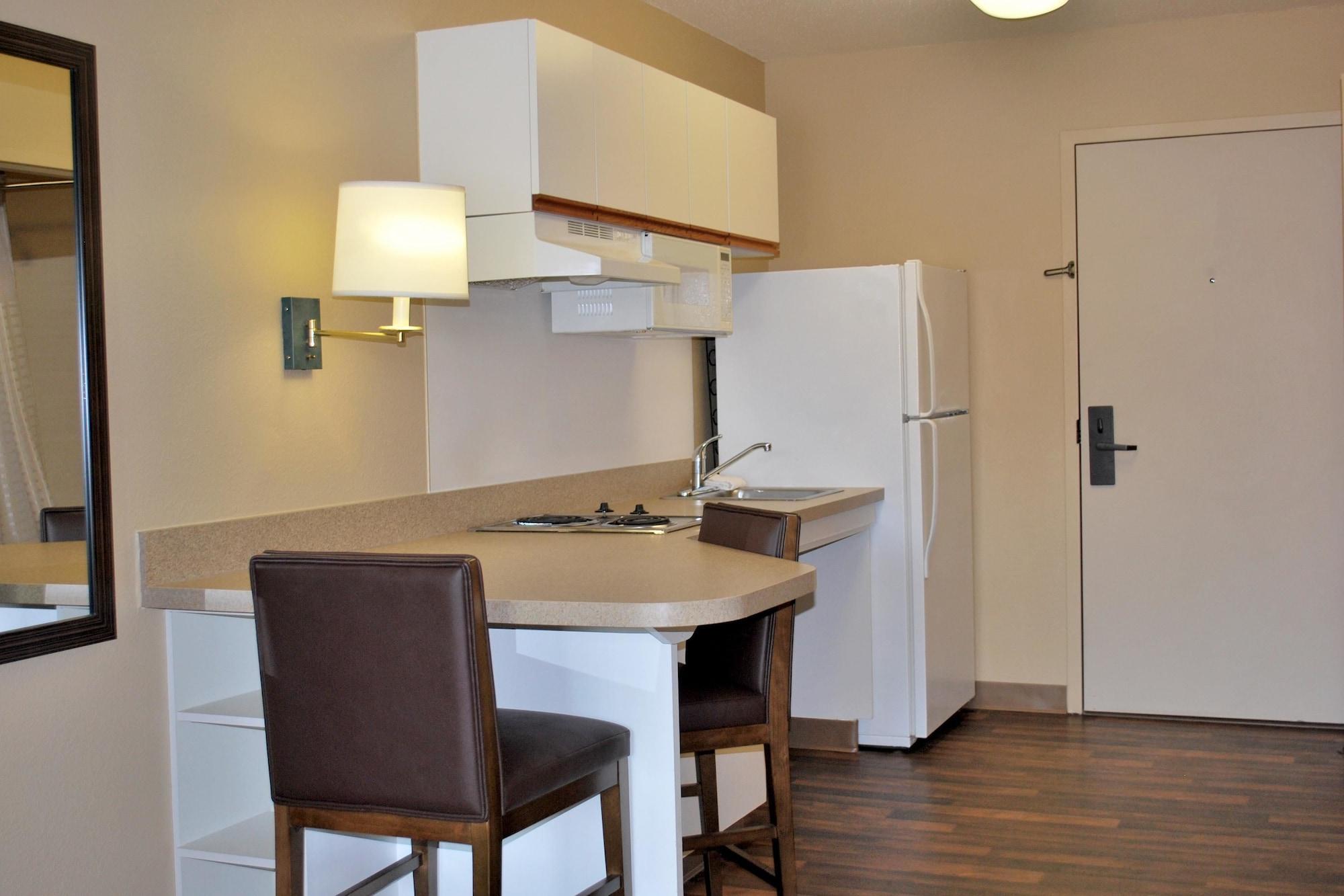 Extended Stay America Suites - St Louis - Westport - Central Мэриленд-Хайтс Экстерьер фото