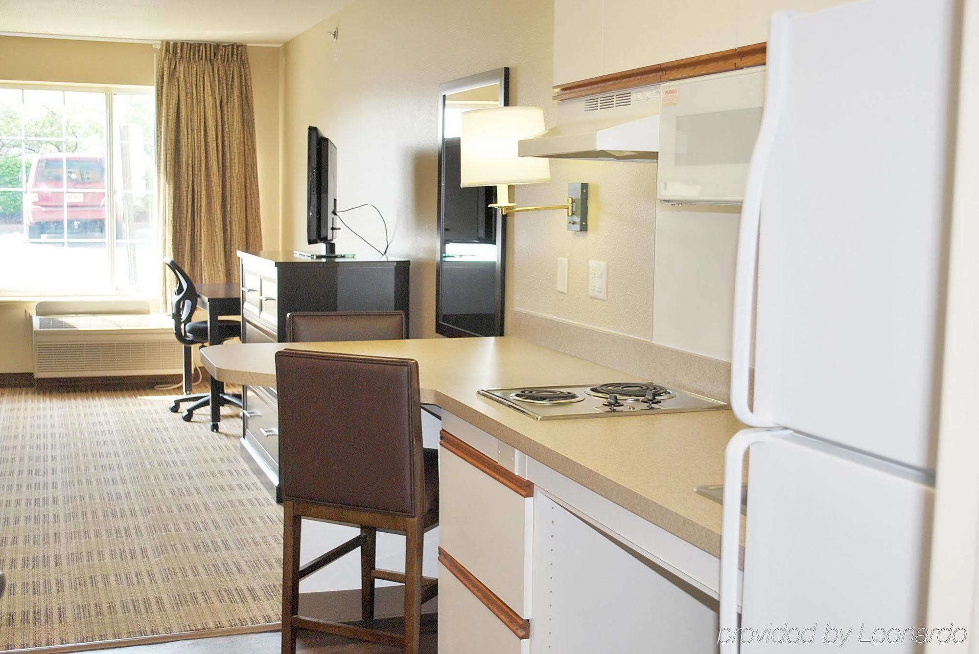 Extended Stay America Suites - St Louis - Westport - Central Мэриленд-Хайтс Экстерьер фото