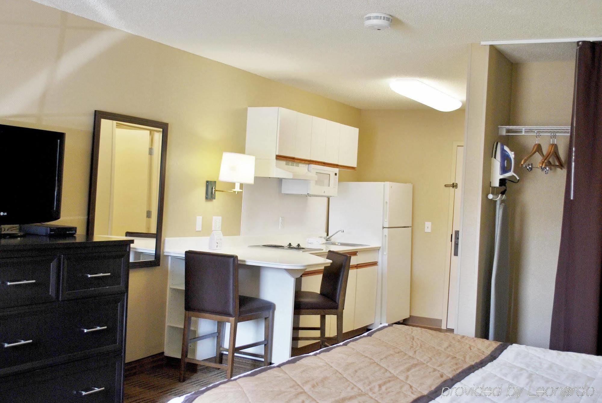 Extended Stay America Suites - St Louis - Westport - Central Мэриленд-Хайтс Экстерьер фото